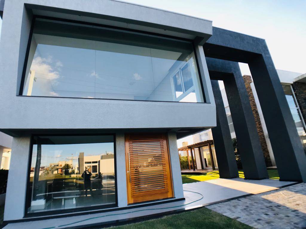 Casa em Condomínio 5 dormitórios para venda, DUBAI em Capão da Canoa | Ref.: 10241