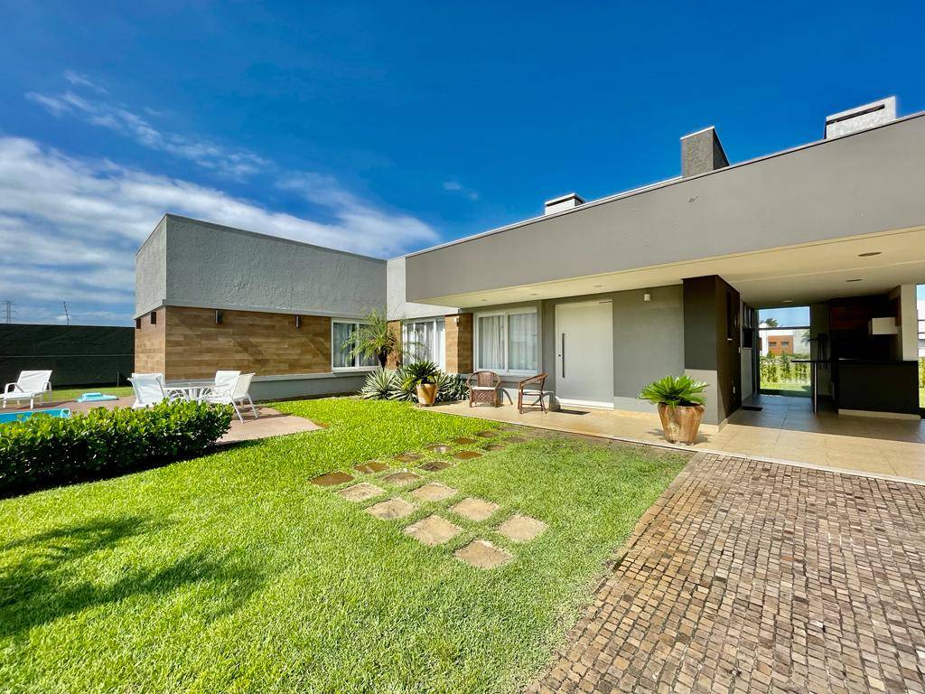Casa em Condomínio 4 dormitórios para venda, Atlântida Sul em Osório | Ref.: 11371