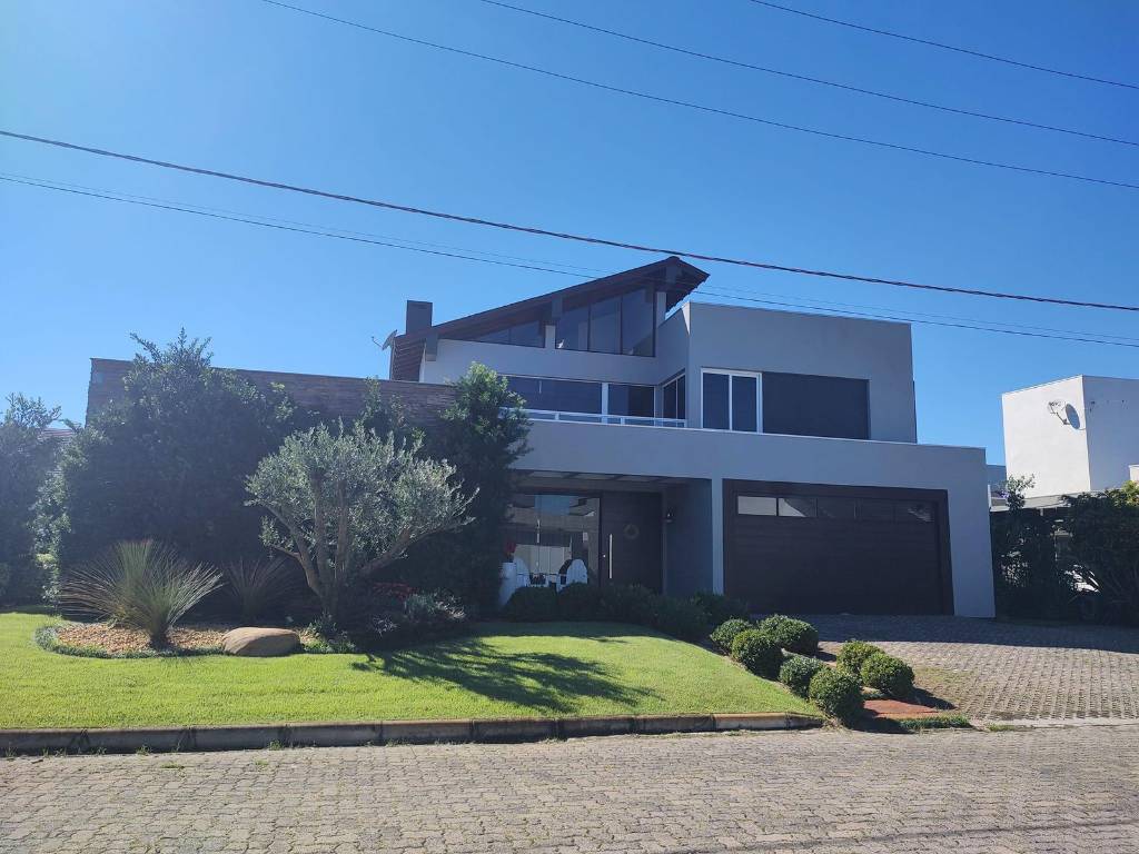 Casa em Condomínio 6 dormitórios para venda, Atlântida Sul em Osório | Ref.: 11390