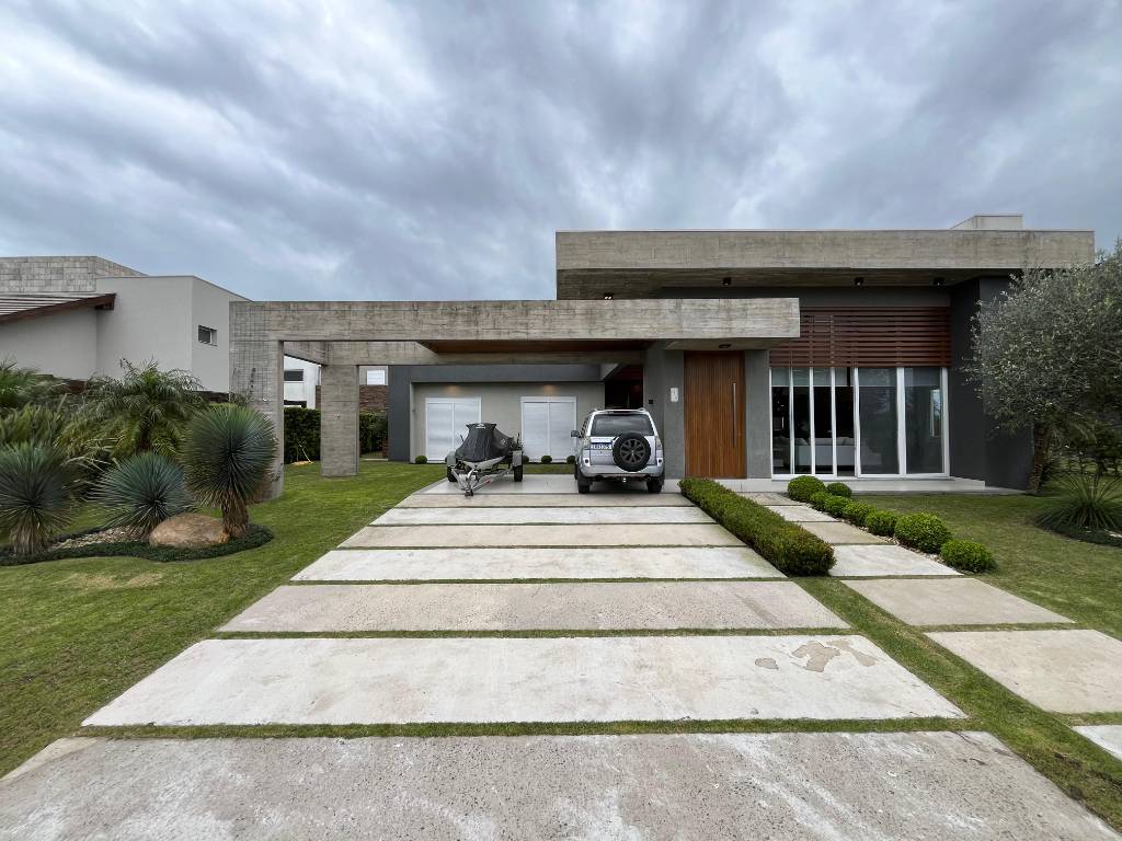 Casa em Condomínio 4 dormitórios para venda, Atlântida Sul em Osório | Ref.: 11572
