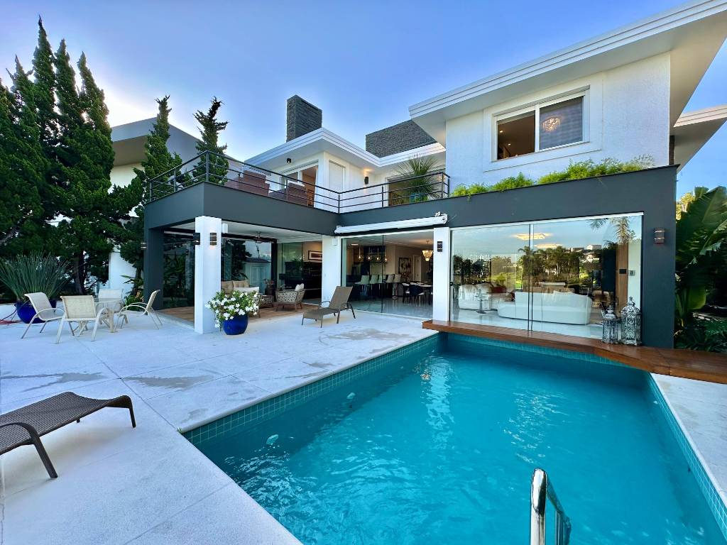 Casa em Condomínio 6 dormitórios para venda, CAPÃO ILHAS RESORT em Capão da Canoa | Ref.: 11736