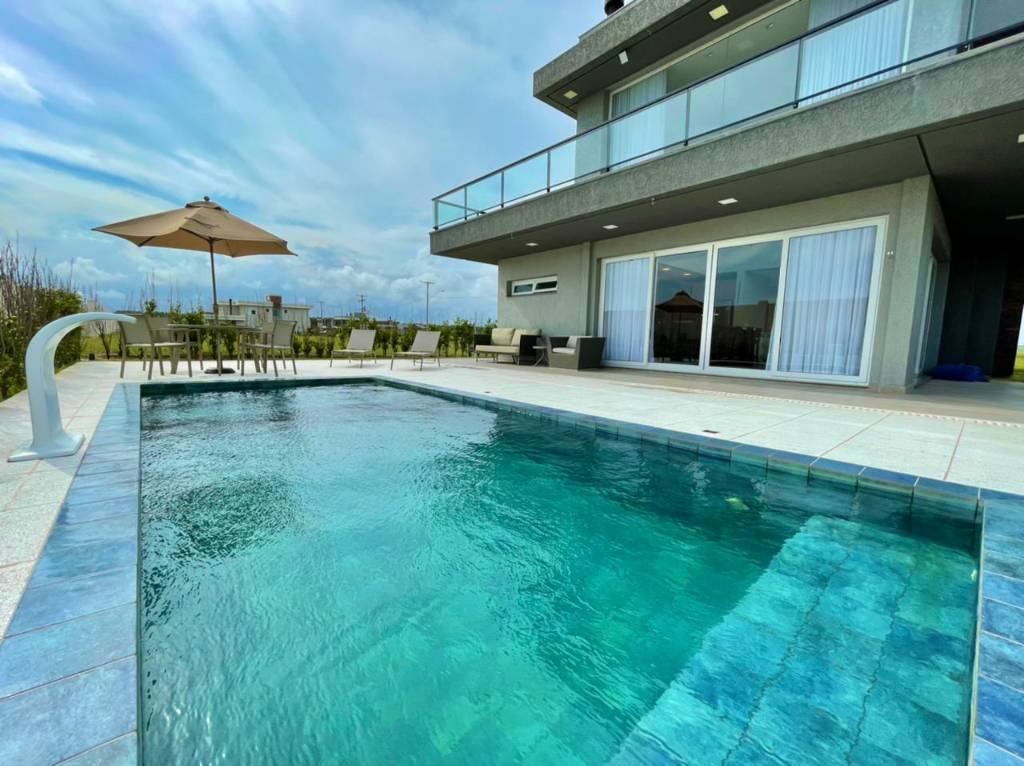 Casa em Condomínio 4 dormitórios para venda, COSTA SERENA em Capão da Canoa | Ref.: 5550
