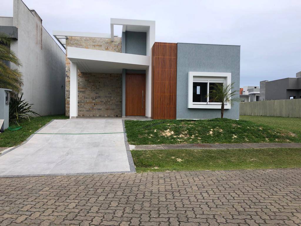 Casa em Condomínio 4 dormitórios para venda, CAPÃO ILHAS RESORT em Capão da Canoa | Ref.: 6250