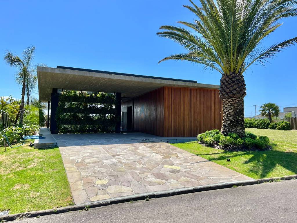 Casa em Condomínio 4 dormitórios para venda, CELEBRATION em Xangri-lá | Ref.: 6546
