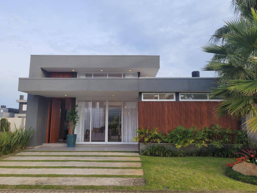 Casa em Condomínio 4 dormitórios para venda, SEA COAST em Xangri-lá | Ref.: 9791